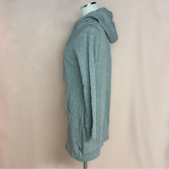 Fabletics long gray pullover hoodie - Picture 2 of 6
